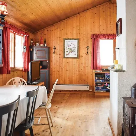 5 Bedroom Stunning In Semesterbostad