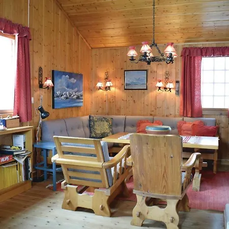 Semesterbostad 5 Bedroom Stunning In