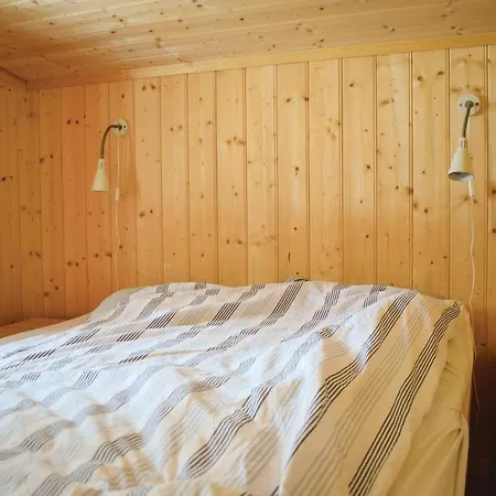5 Bedroom Stunning In Noresund